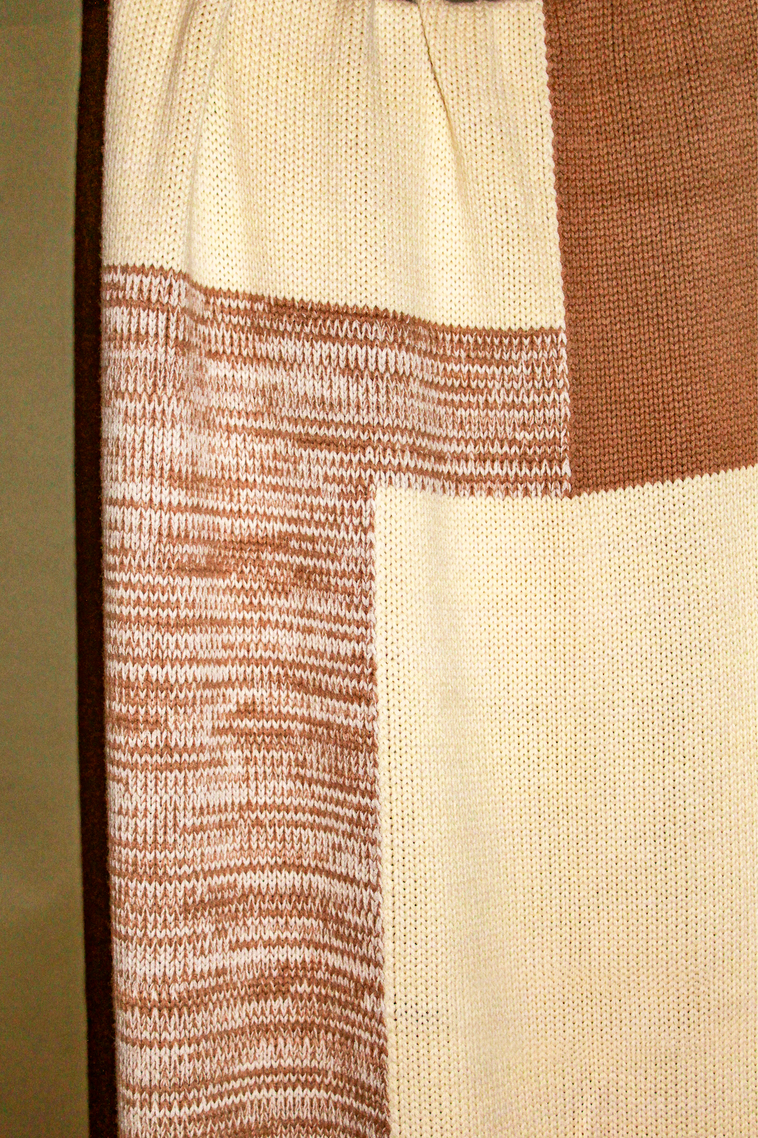 Nomad Cashmere Blanket in Cream/Camel
