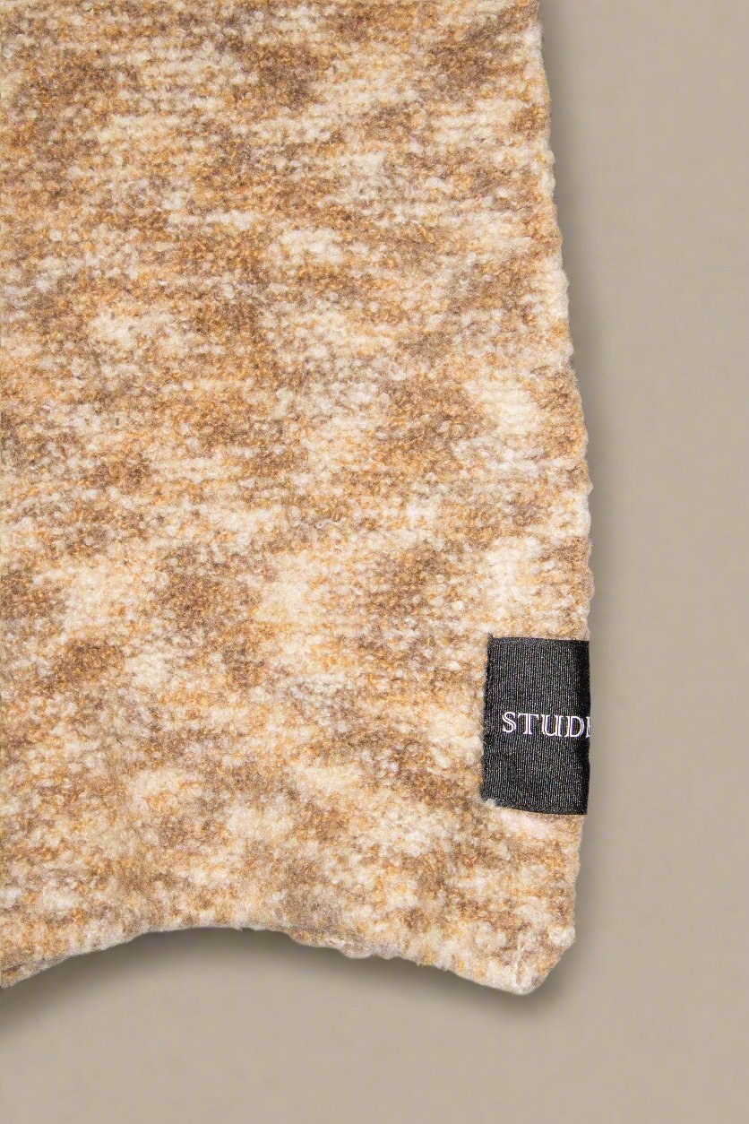 Clouded Bouclé Cashmere Blanket in Caramel