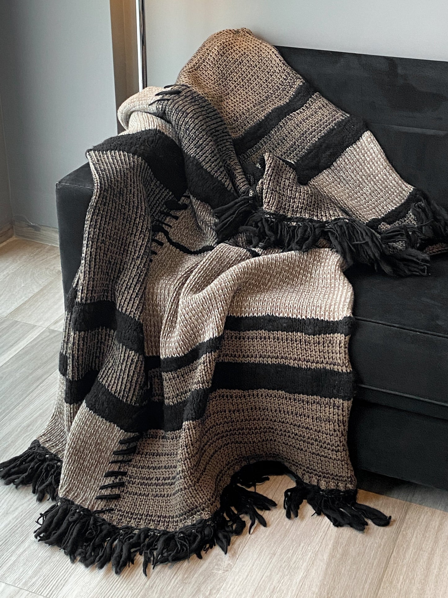 Berber Cashmere Blanket in Dark Chocolate