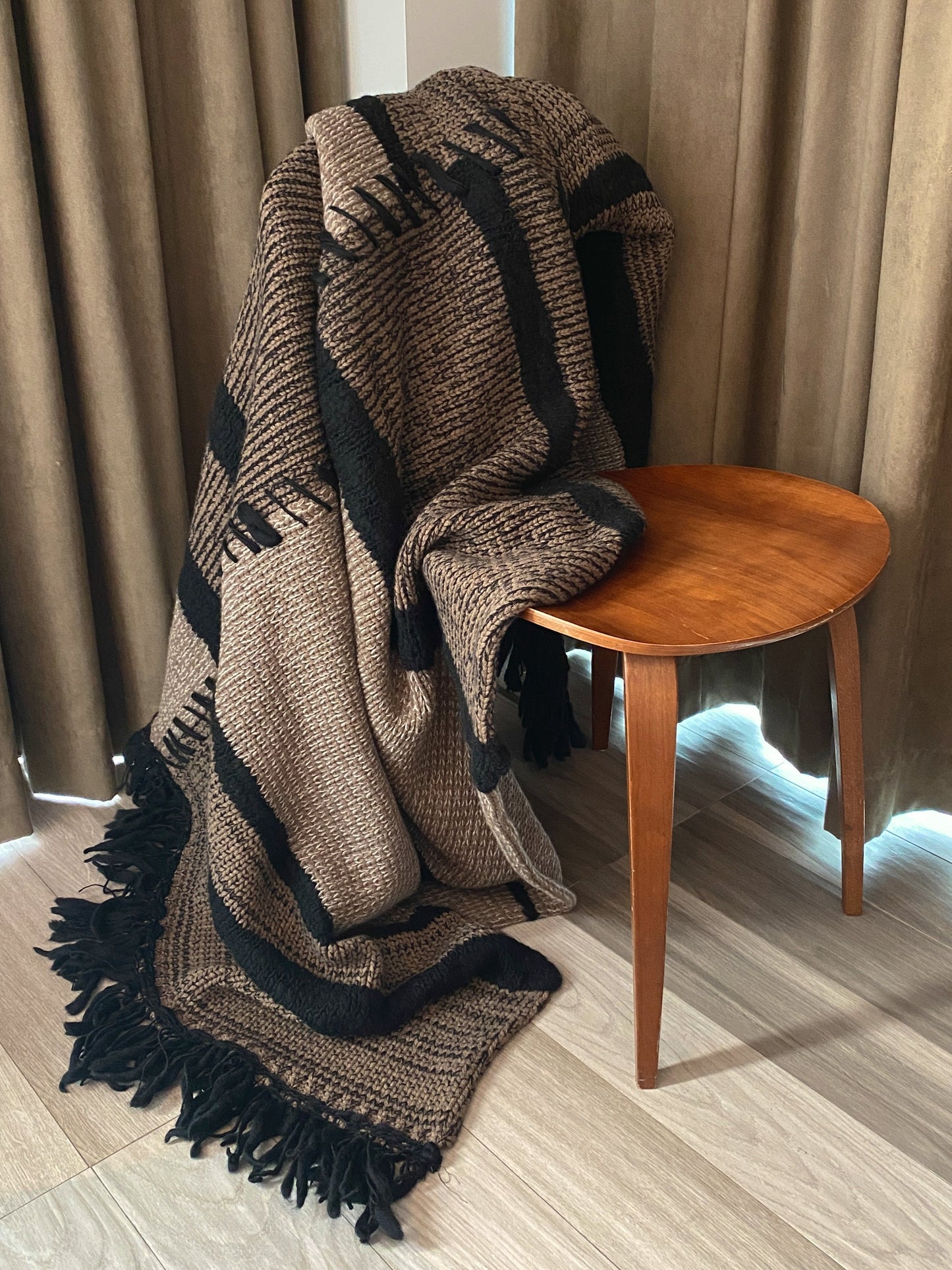 Berber Cashmere Blanket in Dark Chocolate