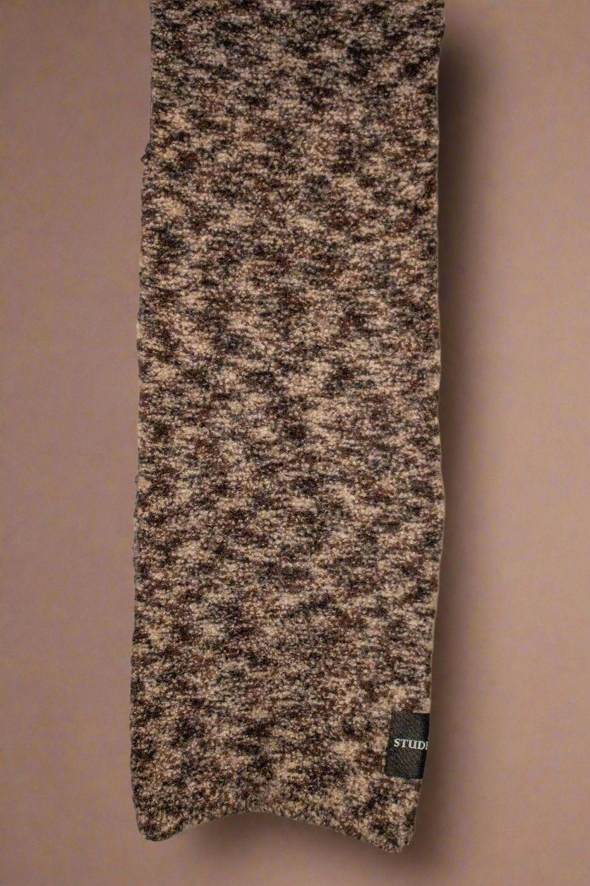 Clouded Bouclé Cashmere Scarf in Mocha